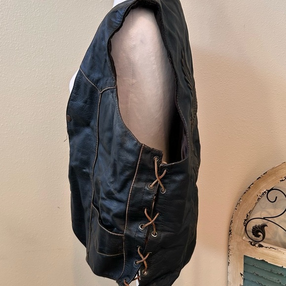 Leather Eagle Embossed Moto Style USA Vest 44 Goth Patriotic Bikecore Vintage - Picture 6 of 12